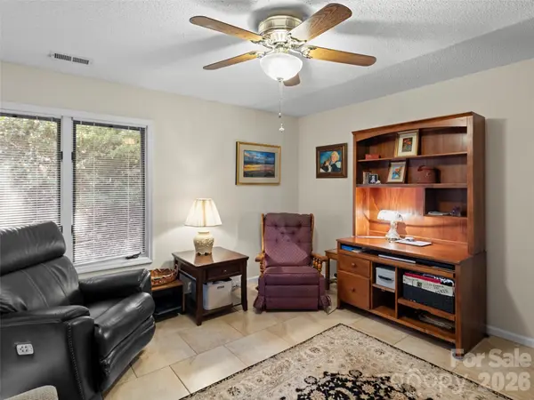 108 Galloway DR, Asheville, NC 28803