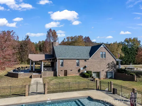 1102 S Mountain RD, Bostic, NC 28018