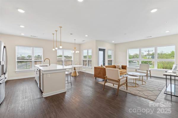 3630 N Davidson ST #3301, Charlotte, NC 28205