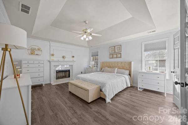 7708 Harrington Woods RD, Charlotte, NC 28269