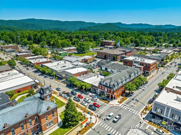 36 & 44 E Main ST, Brevard, NC 28712