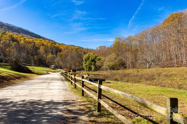 TBD Appaloosa TRL, Waynesville, NC 28785