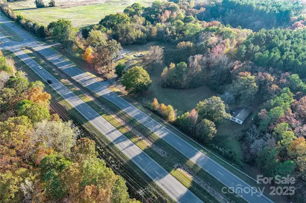 6993 Charlotte HWY, Lancaster, SC 29707