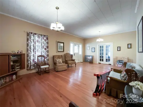 6993 Charlotte HWY, Lancaster, SC 29707