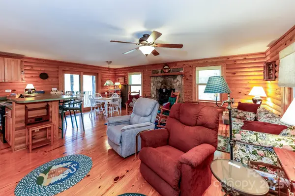 114 Birddog BLVD, Lake Lure, NC 28746