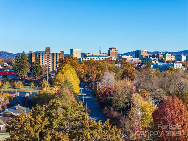 273 S French Broad AVE #3&4, Asheville, NC 28801