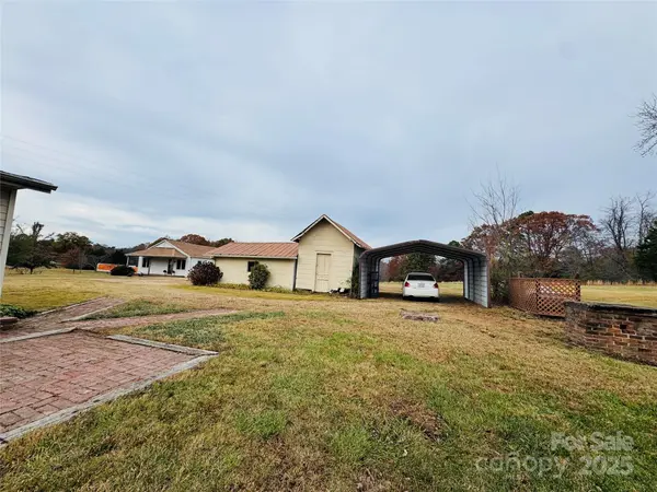 9143 S NC Highway 150 HWY, Linwood, NC 27299