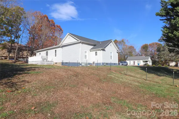 605 US 70 HWY W, Hildebran, NC 28637