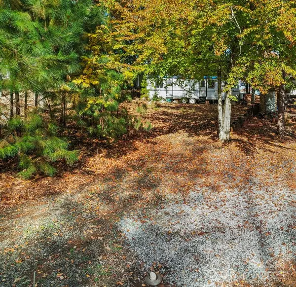 101 Deer Park RD #D-3, Mount Gilead, NC 27306