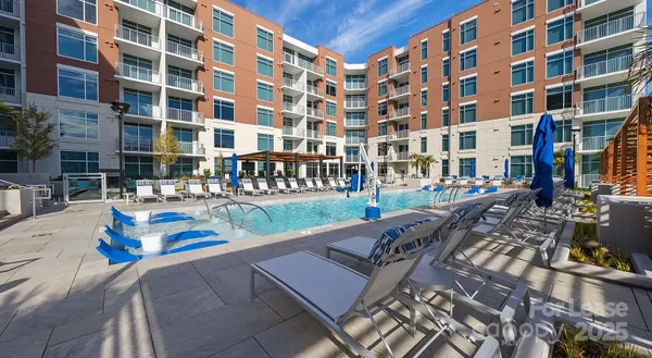 4425 Sharon RD #1B, Charlotte, NC 28211
