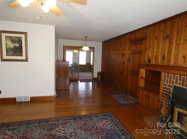 150 Fonda RD, Statesville, NC 28677