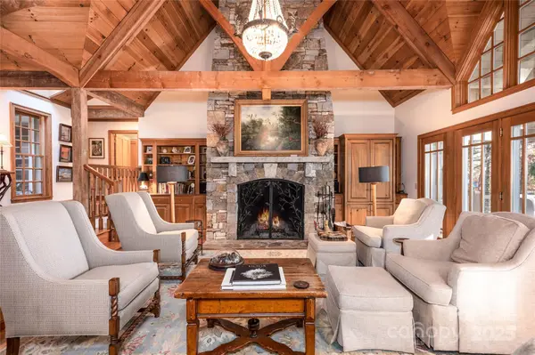 132 Red Bird CIR, Lake Toxaway, NC 28747