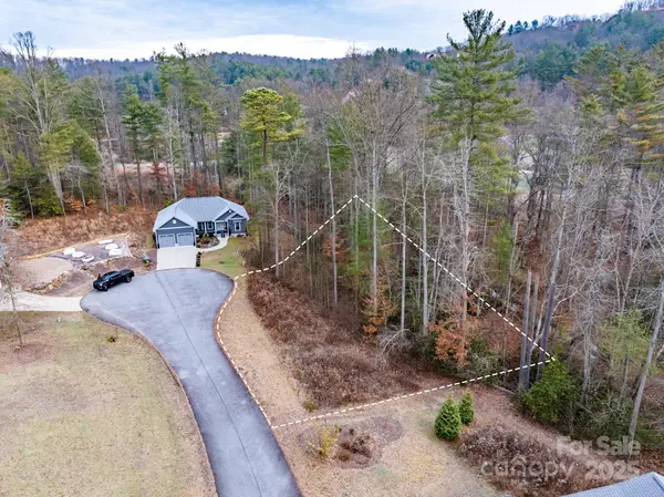 62 Crystal Cove DR #4, Hendersonville, NC 28739