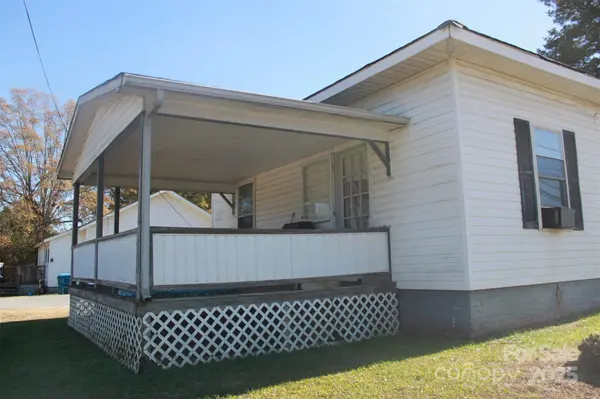 112 Eastside DR, Forest City, NC 28043