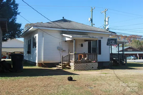 112 Eastside DR, Forest City, NC 28043