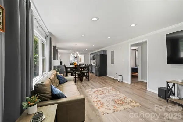 334 Mills Gap RD, Asheville, NC 28803