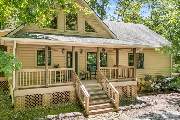 240 Ravenswood DR, Marion, NC 28752
