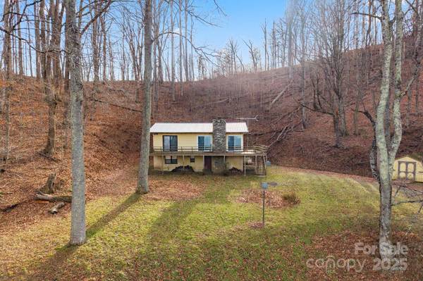 2650 Secluded Valley RD, Marshall, NC 28753