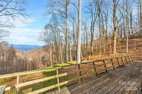 2650 Secluded Valley RD, Marshall, NC 28753