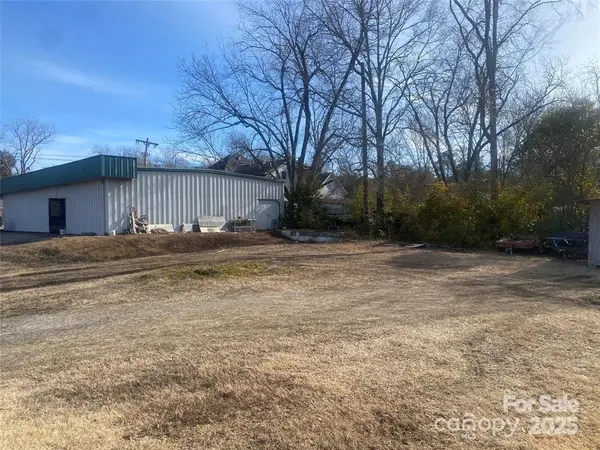 183 Columbia ST, Chester, SC 29706