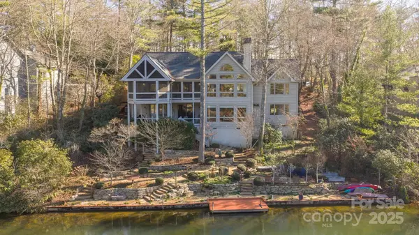 100 The Pinnacle DR #5, Sapphire, NC 28774