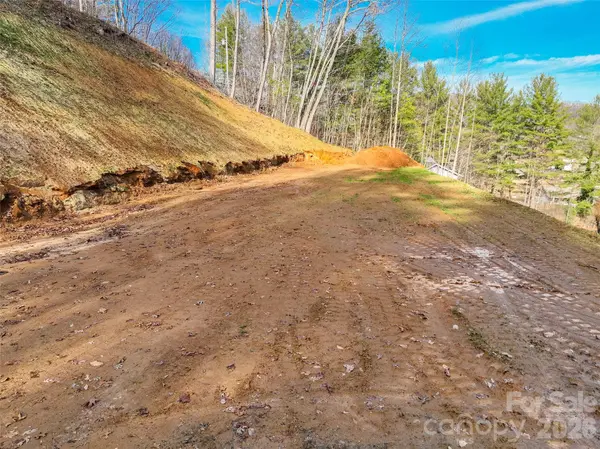 00 Riverside Hills RD #9, Burnsville, NC 28714