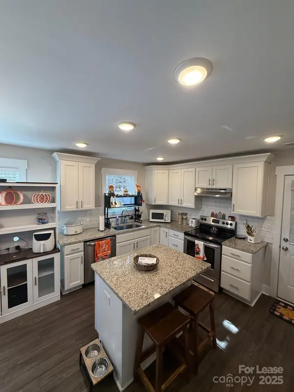 518 Lake Head RD, Norwood, NC 28128