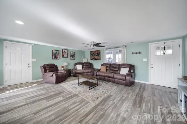 3104 Taxahaw RD, Lancaster, SC 29720
