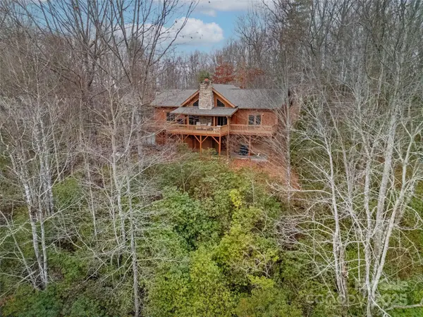 42 Tsitsi CT, Brevard, NC 28712
