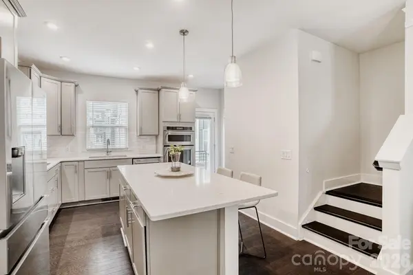 3800 Sky Haven DR, Charlotte, NC 28209