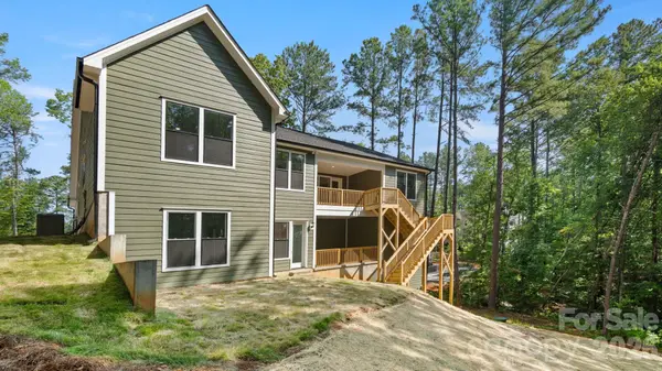 6774 Kingfisher CT, Denver, NC 28037