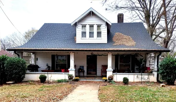 623 4th AVE SW, Hickory, NC 28602