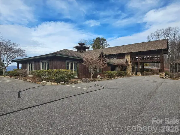 32 Finlaystone TRCE, Waynesville, NC 28786