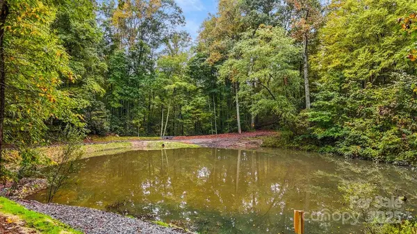 o Kilpatrick RD, Hendersonville, NC 28739