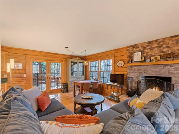 171 Sharons BLF, Franklin, NC 28734