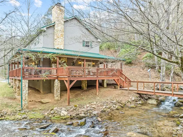 3975 Mountain Creek RD, Robbinsville, NC 28771