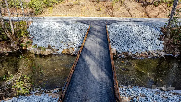 TBD Tannassee Creek RD, Tuckasegee, NC 28783