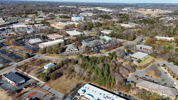 334 Penny LN, Concord, NC 28025