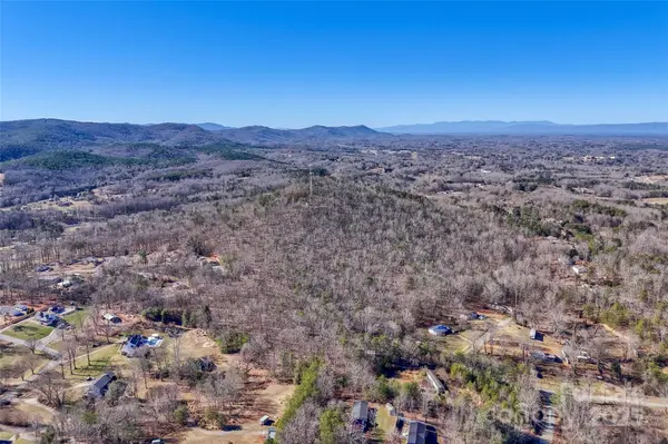 6950 Rhodhiss RD, Connelly Springs, NC 28612