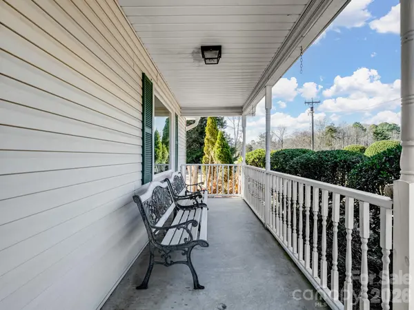 1909 Charlotte HWY, York, SC 29745