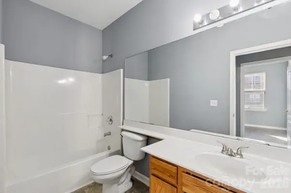 7325 Michaels Landing DR, Charlotte, NC 28262