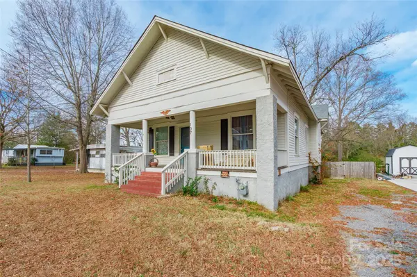 107 Hampton ST, Chester, SC 29706