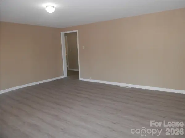 67 Barber ST NW, Concord, NC 28027