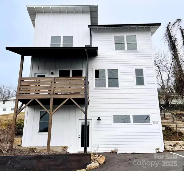 1061 Riverside DR, Asheville, NC 28804