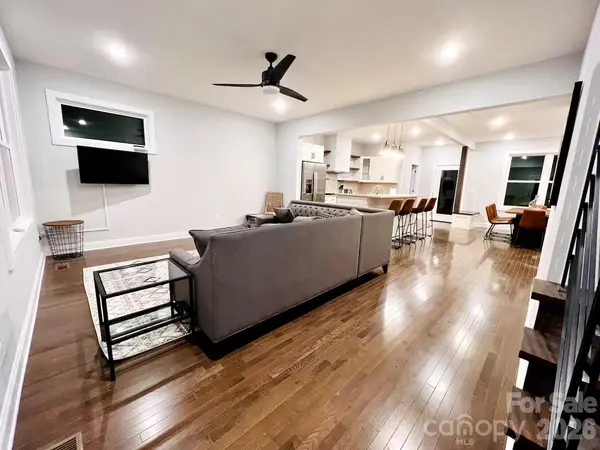 1063 Riverside DR, Asheville, NC 28804