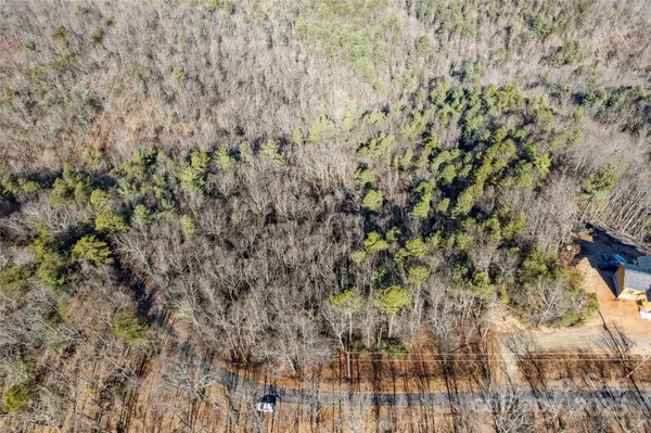 5241 pine ridge DR, Connelly Springs, NC 28612