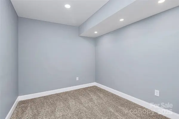 6519 Pargo RD, Charlotte, NC 28216