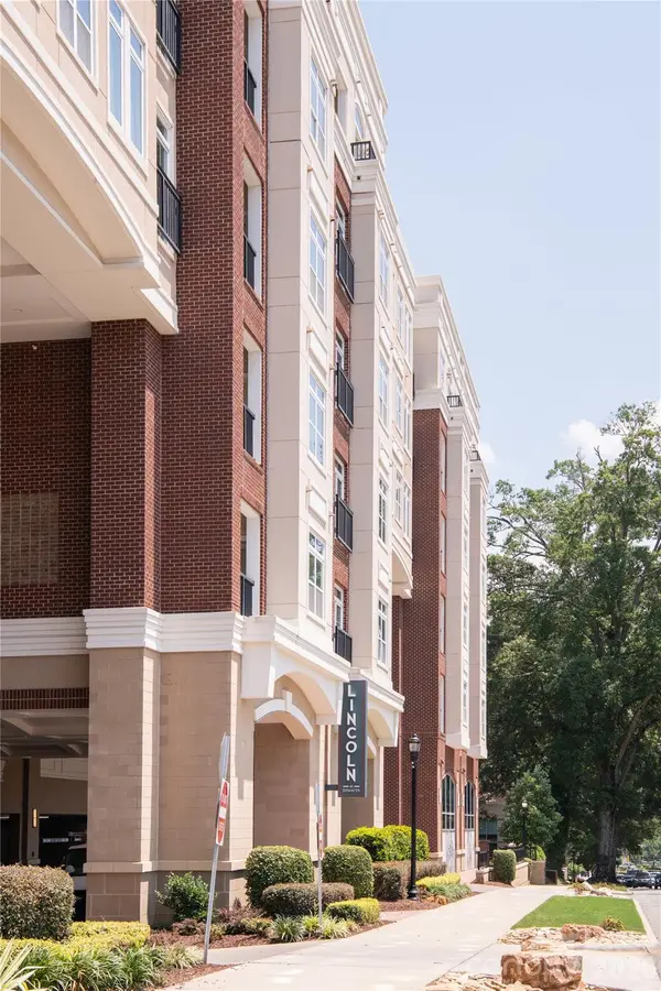 905 Kenilworth AVE #B3A, Charlotte, NC 28204