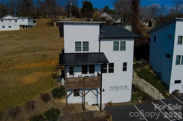 1057, 1061, 1063 Riverside DR, Asheville, NC 28804