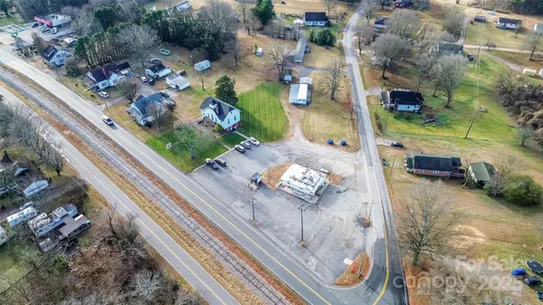 9140 NC Hwy 90 HWY E, Stony Point, NC 28678